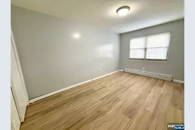 32 President Street 3 #3, East Newark, NJ 07029 - Photo 7