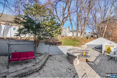 301 Riverview Road, Pompton Lakes, NJ 07442 - Photo 27