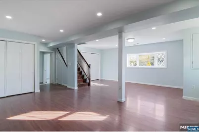 301 Riverview Road, Pompton Lakes, NJ 07442 - Photo 23