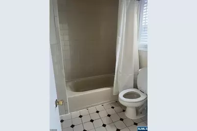 10 Salter Place, Bloomfield, NJ 07003 - Photo 17