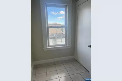 10 Salter Place, Bloomfield, NJ 07003 - Photo 19