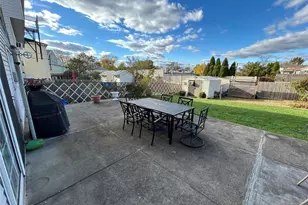 17A Garden Dr, Elmwood Park, NJ 07407 - Photo 3