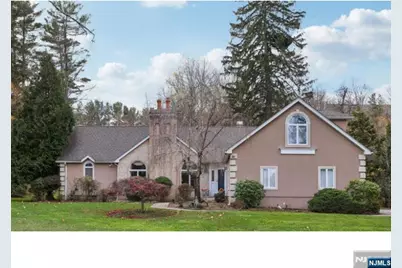 2 Crocker Mansion Drive, Mahwah, NJ 07430 - Photo 1