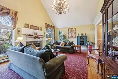 2 Crocker Mansion Drive, Mahwah, NJ 07430 - Photo 9