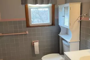 6 Jan Ct, Elmwood Park, NJ 07407 - Photo 9