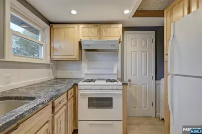 24 Brook Street, Springfield, NJ 07081 - Photo 23