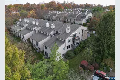 2 Meyer Court 1602 #1602, West Orange Township, NJ 07052 - Photo 29