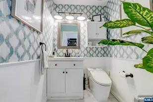 2 Meyer Ct 1602, West Orange Township, NJ 07052 - Photo 17