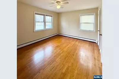 541 5th Street, Palisades Park, NJ 07650 - Photo 7