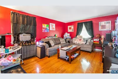 16 7th Street, Clifton, NJ 07011 - Photo 13