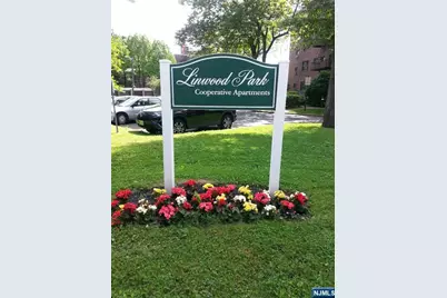 3071 Edwin Avenue 5G #5G, Fort Lee, NJ 07024 - Photo 1