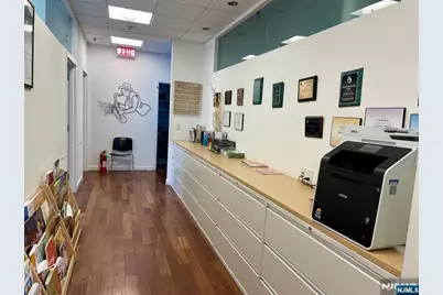 18-00 Fair Lawn Avenue, Fair Lawn, NJ 07410 - Photo 15