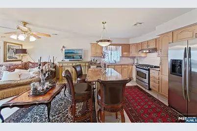 46 Bayliss Street, North Arlington, NJ 07031 - Photo 17