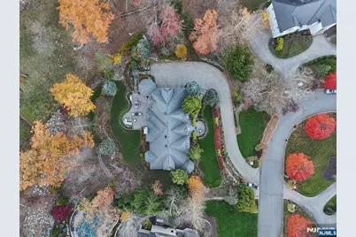 14 Henion Garden, Mahwah, NJ 07430 - Photo 35