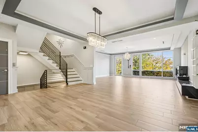 26 Hudson Terrace, Edgewater, NJ 07020 - Photo 9