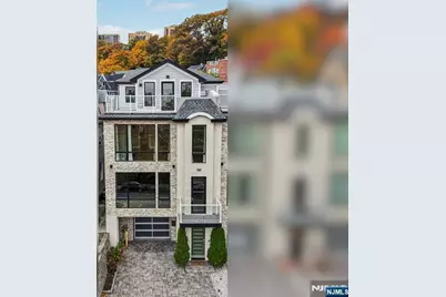 26 Hudson Terrace, Edgewater, NJ 07020 - Photo 1