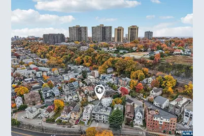 26 Hudson Terrace, Edgewater, NJ 07020 - Photo 43