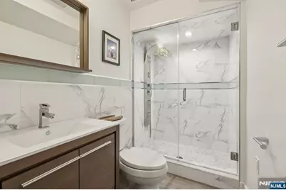 26 Hudson Terrace, Edgewater, NJ 07020 - Photo 7