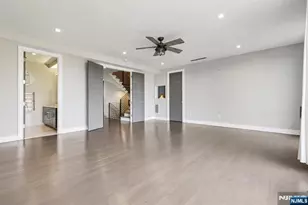 26 Hudson Terrace, Edgewater, NJ 07020 - Photo 27