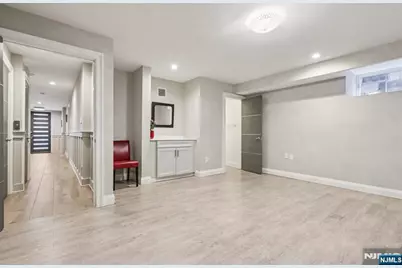 26 Hudson Terrace, Edgewater, NJ 07020 - Photo 5