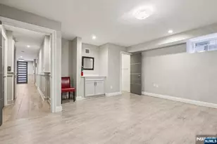 26 Hudson Terrace, Edgewater, NJ 07020 - Photo 5