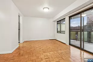 150 Overlook Ave 6H, Hackensack, NJ 07601 - Photo 13