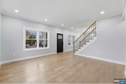 20 Barnsdale Road, Wayne, NJ 07470 - Photo 5