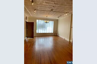 41 Glenridge Avenue 1L #1L, Montclair, NJ 07042 - Photo 3