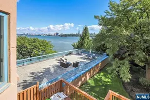 403 Nelson Ct 403A, Edgewater, NJ 07020 - Photo 15