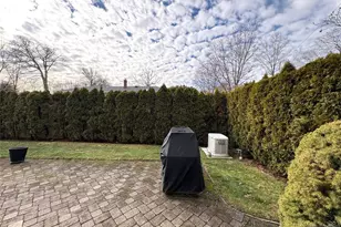 22 Reiner Pl, Englewood Cliffs, NJ 07632 - Photo 37