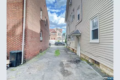 289 Center Street, Orange, NJ 07050 - Photo 23