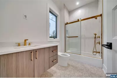 7 Central Avenue, Demarest, NJ 07627 - Photo 27