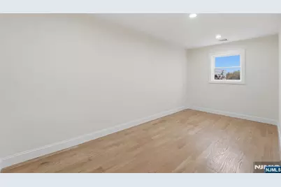 20 Barnsdale Road, Wayne, NJ 07470 - Photo 25