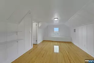 137 Johnson Ave, Teaneck Township, NJ 07666 - Photo 23