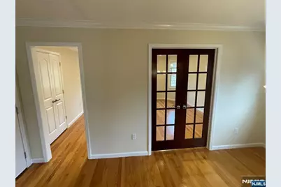 292 Hemlock Terrace 2 #2, Teaneck Township, NJ 07666 - Photo 9