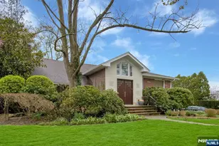 278 Fountain Rd, Englewood, NJ 07631 - Photo 3