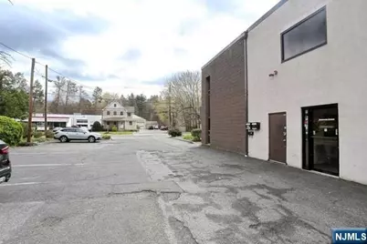 164 Franklin Turnpike 1 #1, Mahwah, NJ 07430 - Photo 5