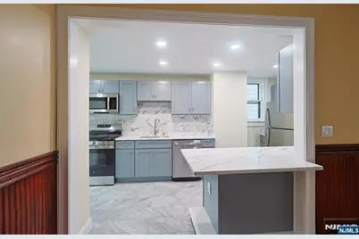 711 74th Street, North Bergen, NJ 07047 - Photo 11