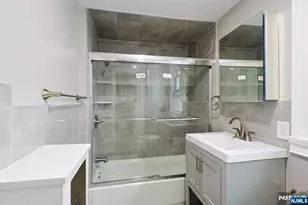 711 74th St, North Bergen, NJ 07047 - Photo 23