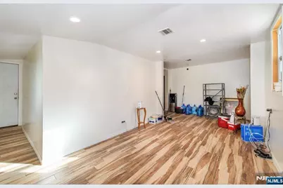 337-379 Ellison, Paterson, NJ 07501 - Photo 17