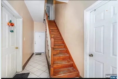 337-379 Ellison, Paterson, NJ 07501 - Photo 7