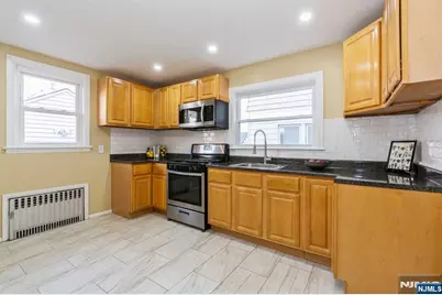 41-43 Poe Avenue 1 #1, Newark, NJ 07106 - Photo 23