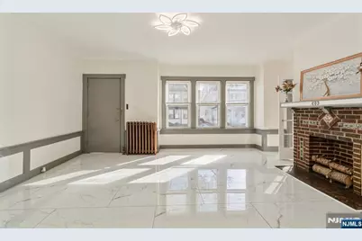 41-43 Poe Avenue 1 #1, Newark, NJ 07106 - Photo 9