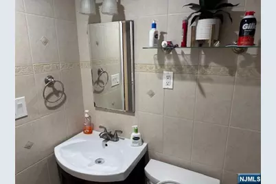 531 Walnut Street 2 #2, Ridgefield, NJ 07657 - Photo 7