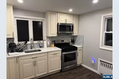 531 Walnut Street 2 #2, Ridgefield, NJ 07657 - Photo 3