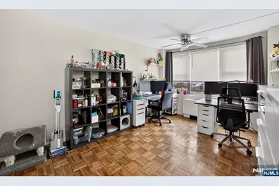 2100 Linwood Avenue 17U #17U, Fort Lee, NJ 07024 - Photo 21