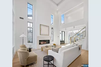 11 Stone Bridge Court, Demarest, NJ 07627 - Photo 3