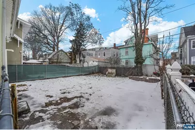 117 Lehigh Avenue, Newark, NJ 07112 - Photo 33