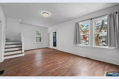 117 Lehigh Avenue, Newark, NJ 07112 - Photo 7
