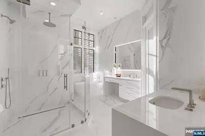 24 Stone Bridge Court, Demarest, NJ 07627 - Photo 9